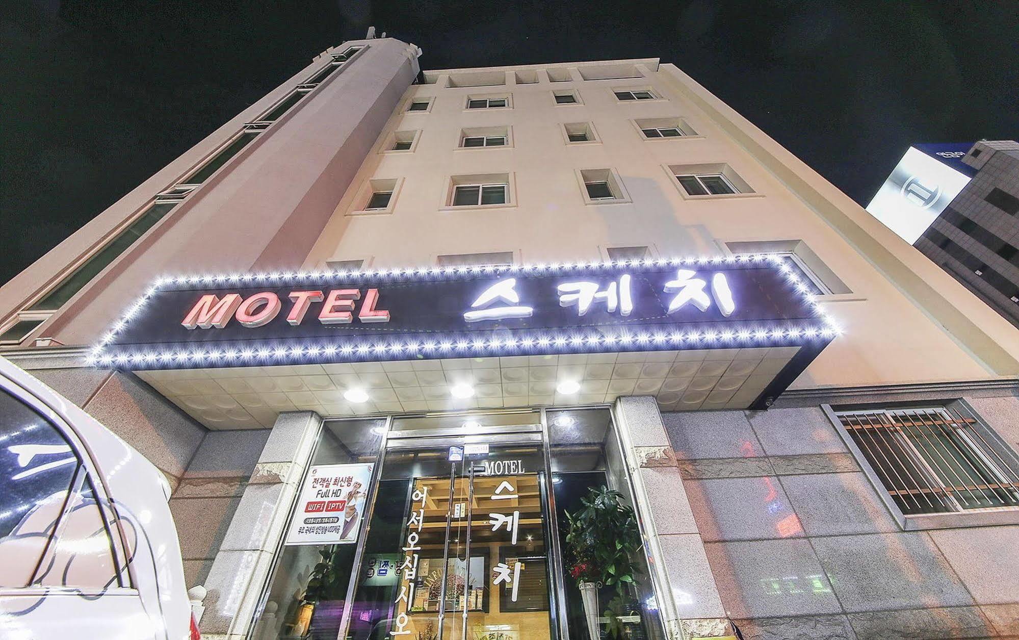 Gangneung Sketch Motel Exterior photo